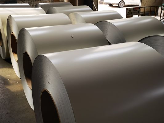 0.2-6.0mm رنگ پوشانده آلومینیوم سقف کویل، کیفیت بالا prepainted آلومینیوم کویل