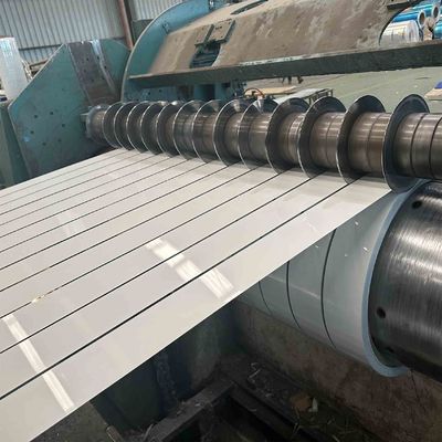 آلیاژ 3003 H24 160mm عرض 1.00mm رنگ نقره ای نوار آلومینیوم مورد استفاده برای کانال نامه آلومینیوم یا نام تخته نشان