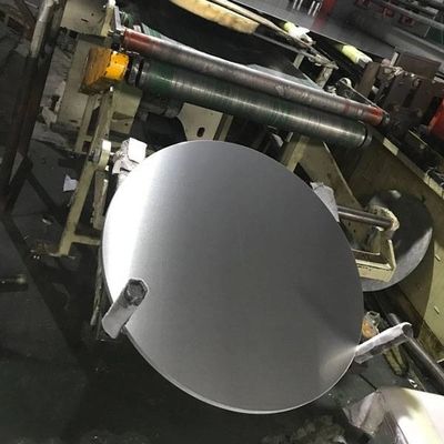 آلیاژ1060 HO دمای 0.70mm ضخامت 440mm قطر دیسک های آلومینیومی پیش رنگ شده حلقه های آلومینیومی مورد استفاده برای ساخت علائم هشدار ترافیک