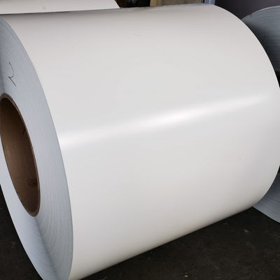 AA3003 0.6mm ضخامت سفیدی از آلومینیوم پیش رنگ استفاده می شود برای تولید پانل سقف