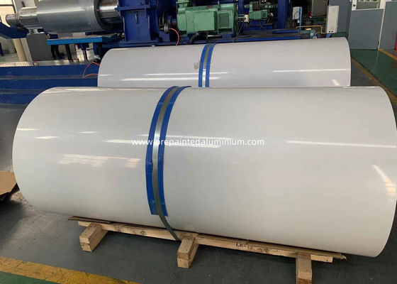 2250 میلی متر عرض فوق العاده گسترده Alloy 5052 H26 سیم پیچ آلومینیومی با رنگ سفید با براق رنگ سفید که برای ساخت جعبه ون و کامیون استفاده می شود