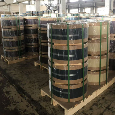 Alloy3105 0.26mm ضخامت 128 میلی متر عرض آلومینیومی ضد خراش داده شده برای رنگ آمیزی برای پرده درب کرکره