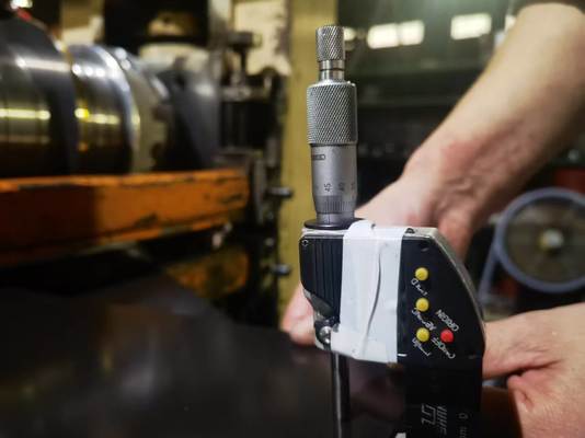 کویل فویل آلومینیومی از پیش رنگ شده با ضخامت 0.11 میلی متر به عرض 110 میلی متر برای ساخت نوار تهویه رول ریج