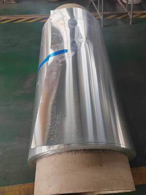 0.10mm ضخامت 45mm پهنای پیش رنگ آلومینیوم ورق کویل برای رولبل ریج نوار تهویه